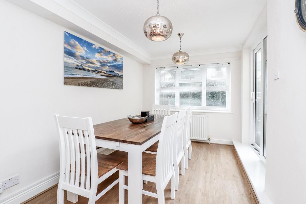 3 Queens Gardens Sea View Apartment Истбурн Экстерьер фото
